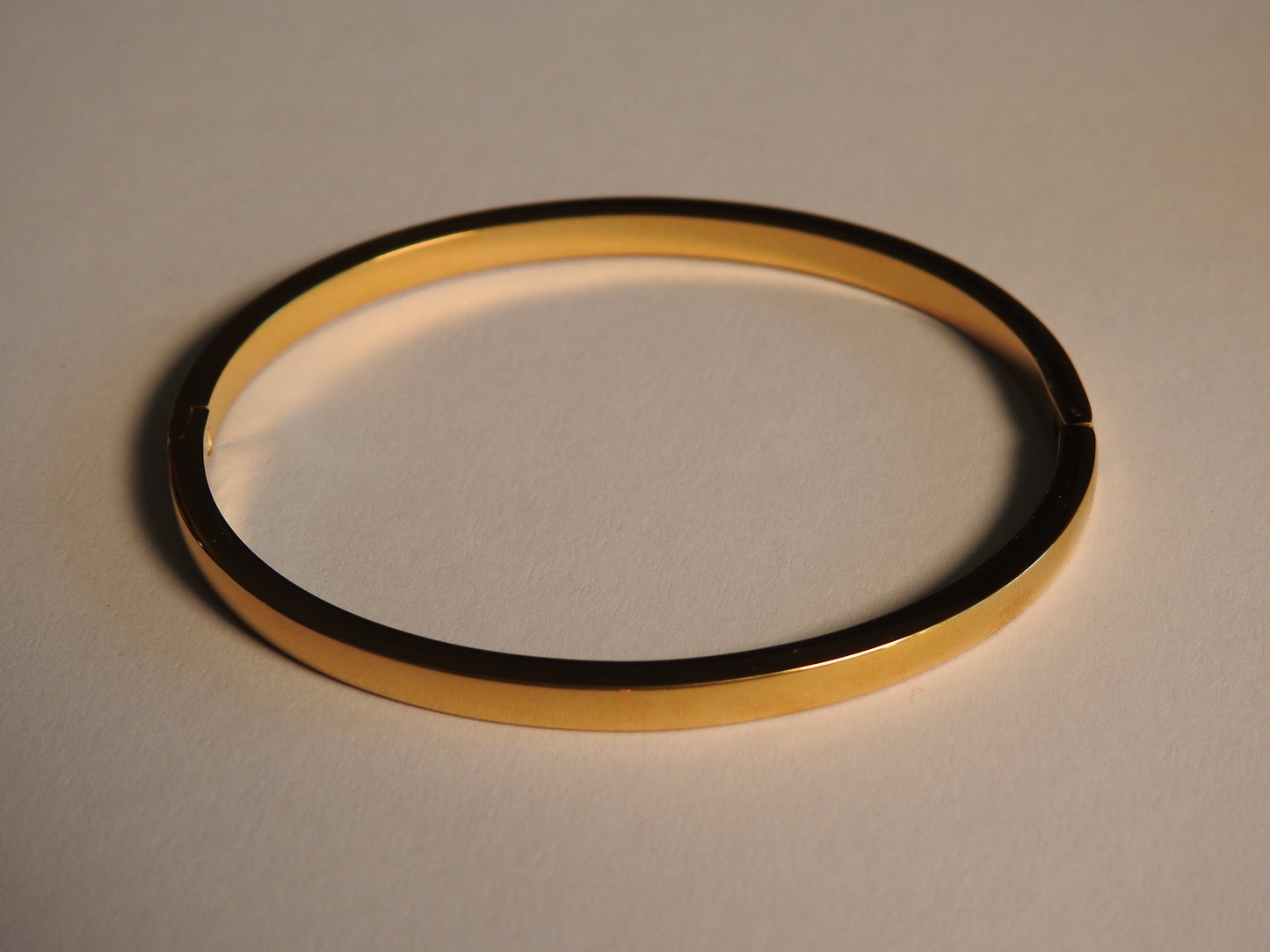 Ellie Bangle