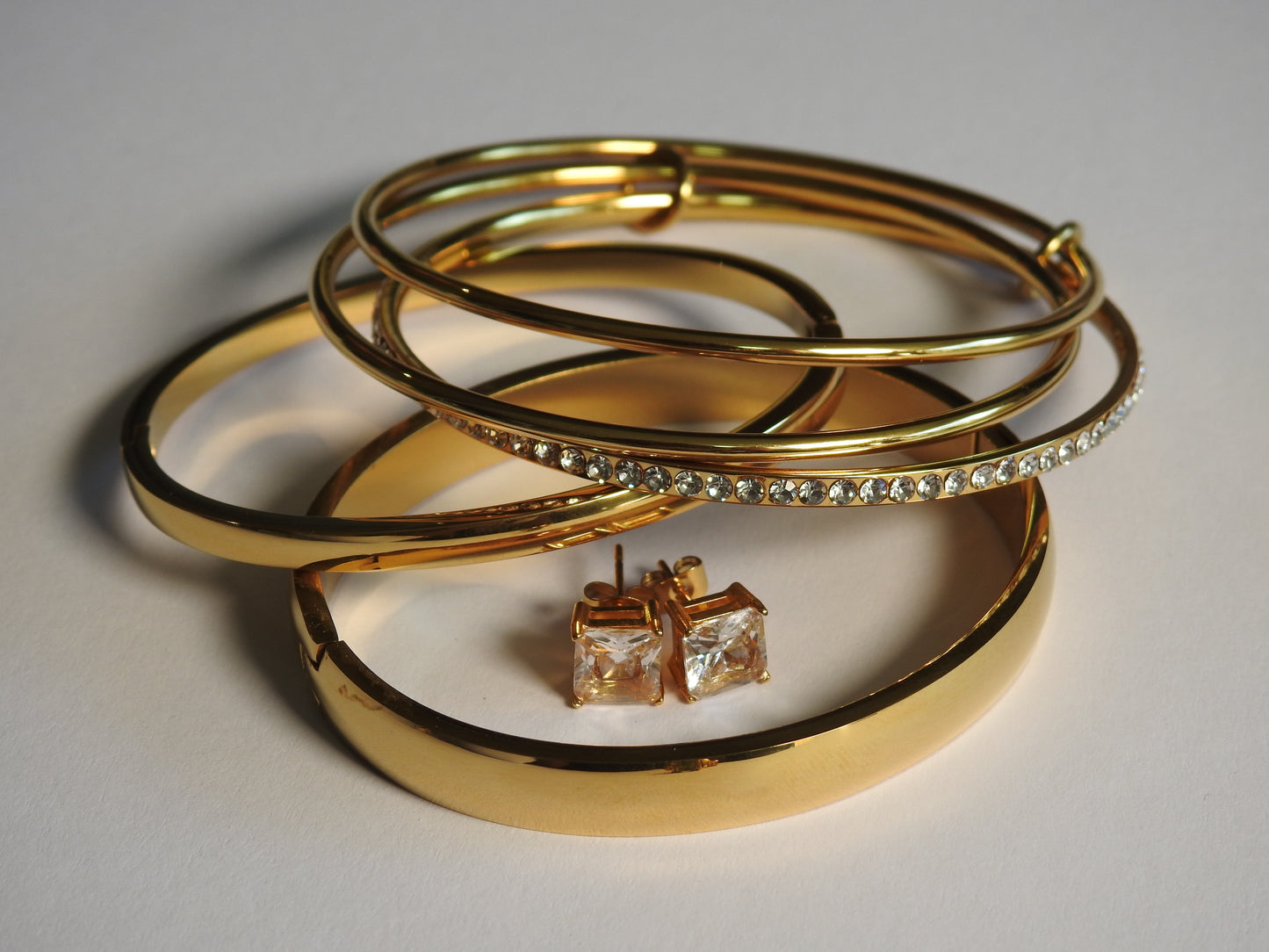 Ellie Bangle