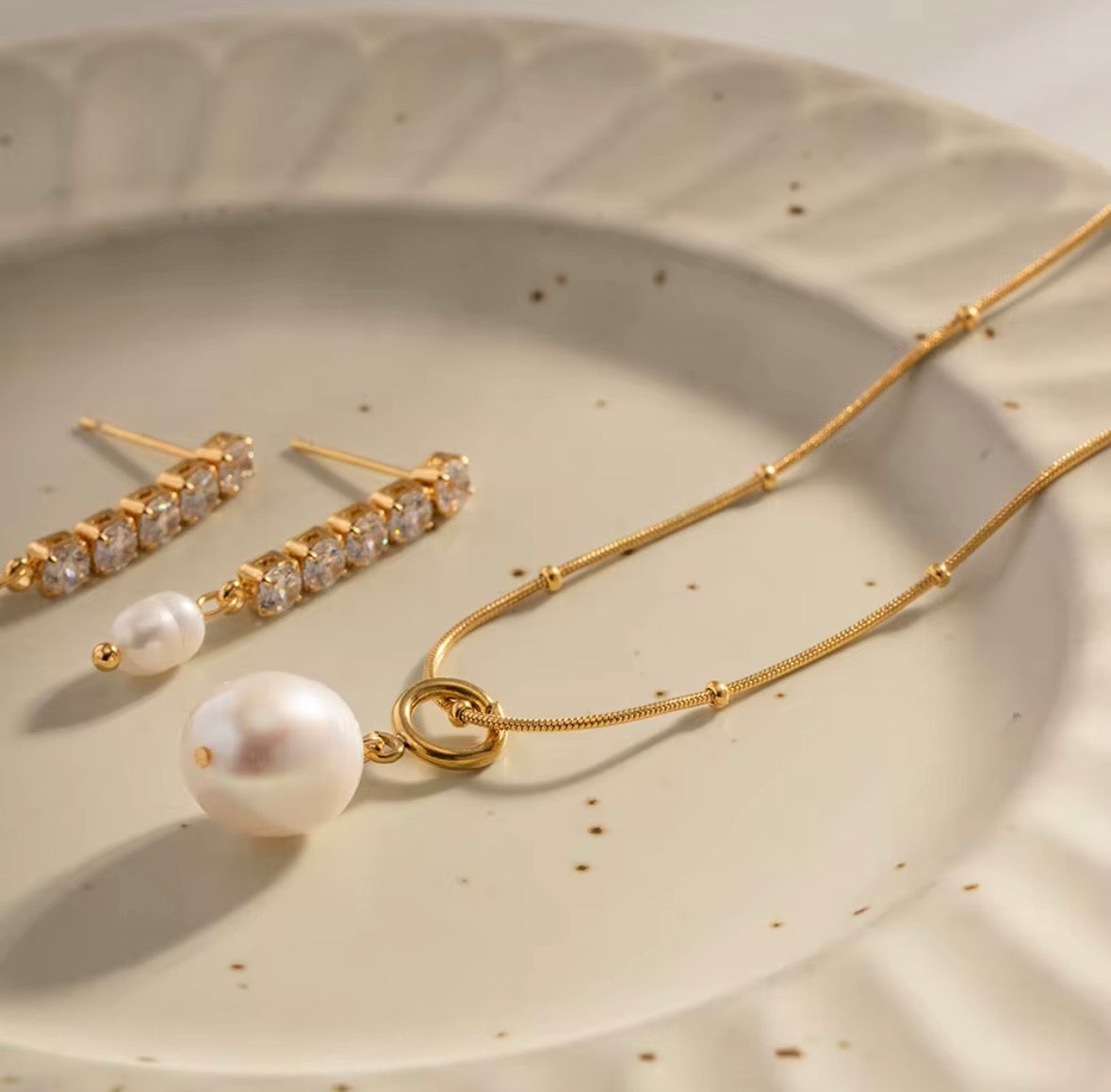 Grace Necklace
